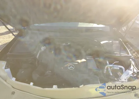 2019 Mercedes-Benz Glc 300 z USA, uszkodzony, nr VIN WDC0G4JB0KV142349